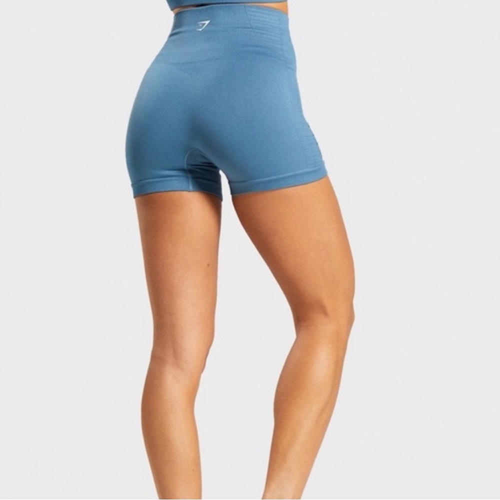 🆕 Gymshark Energy Seamless Shorts - Blue Stone